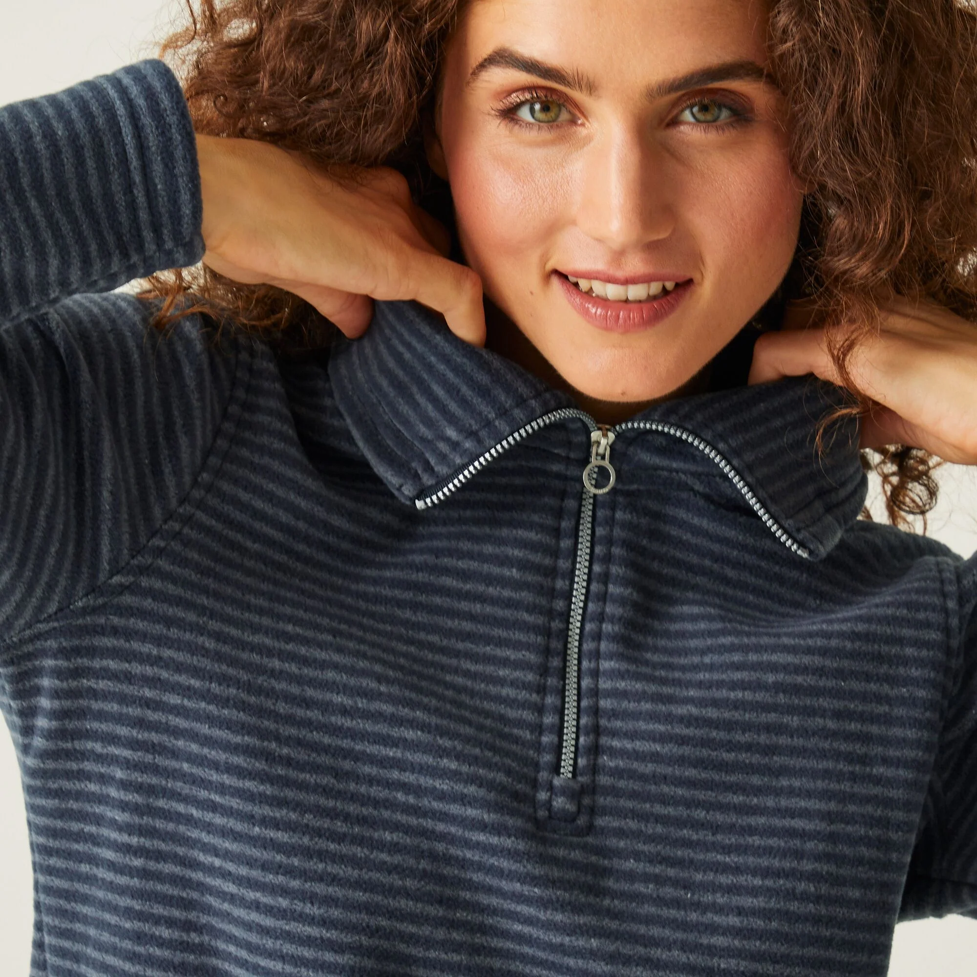 Regatta AW24 Women's Solenne Half Zip Fleece | Navy Silver - Image 4